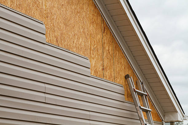 24/7 Emergency Vinyl Siding experts in Huntsville, TN